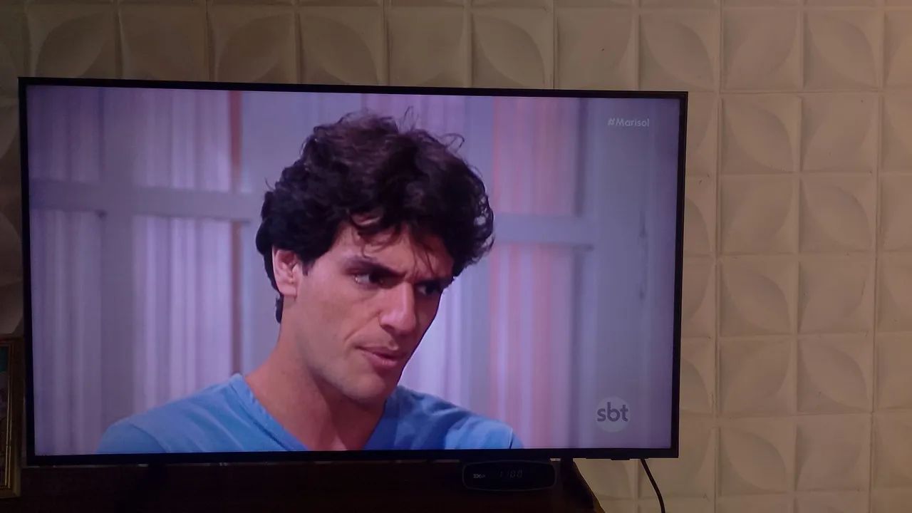 SMART TV SAMSUNG 43 POLEGADAS PERFEITA FUNCIONANDO TUDO PRA VIM BUSCA EM RIO DOCE