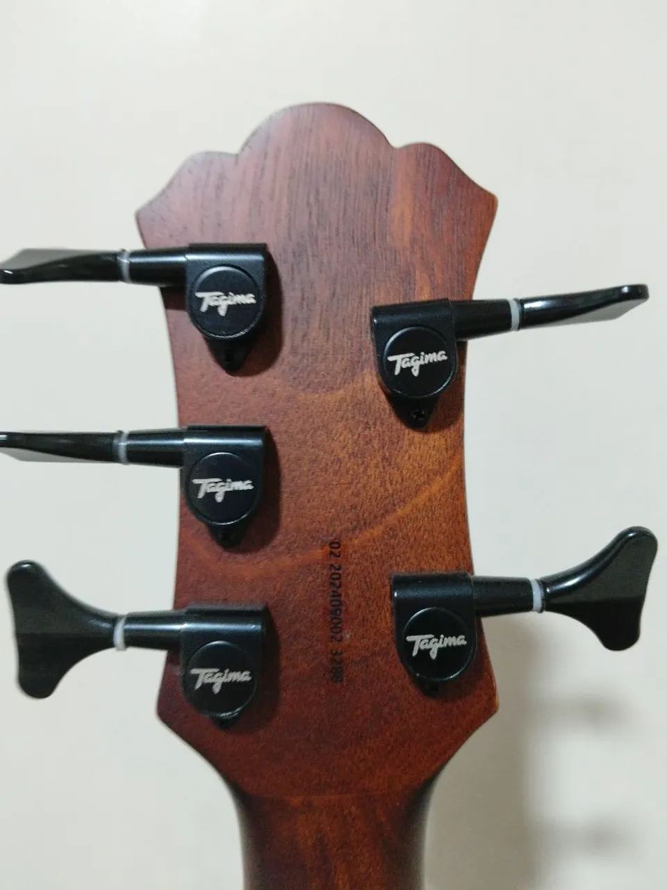 Contrabaixo Eletroacústico GranReserva