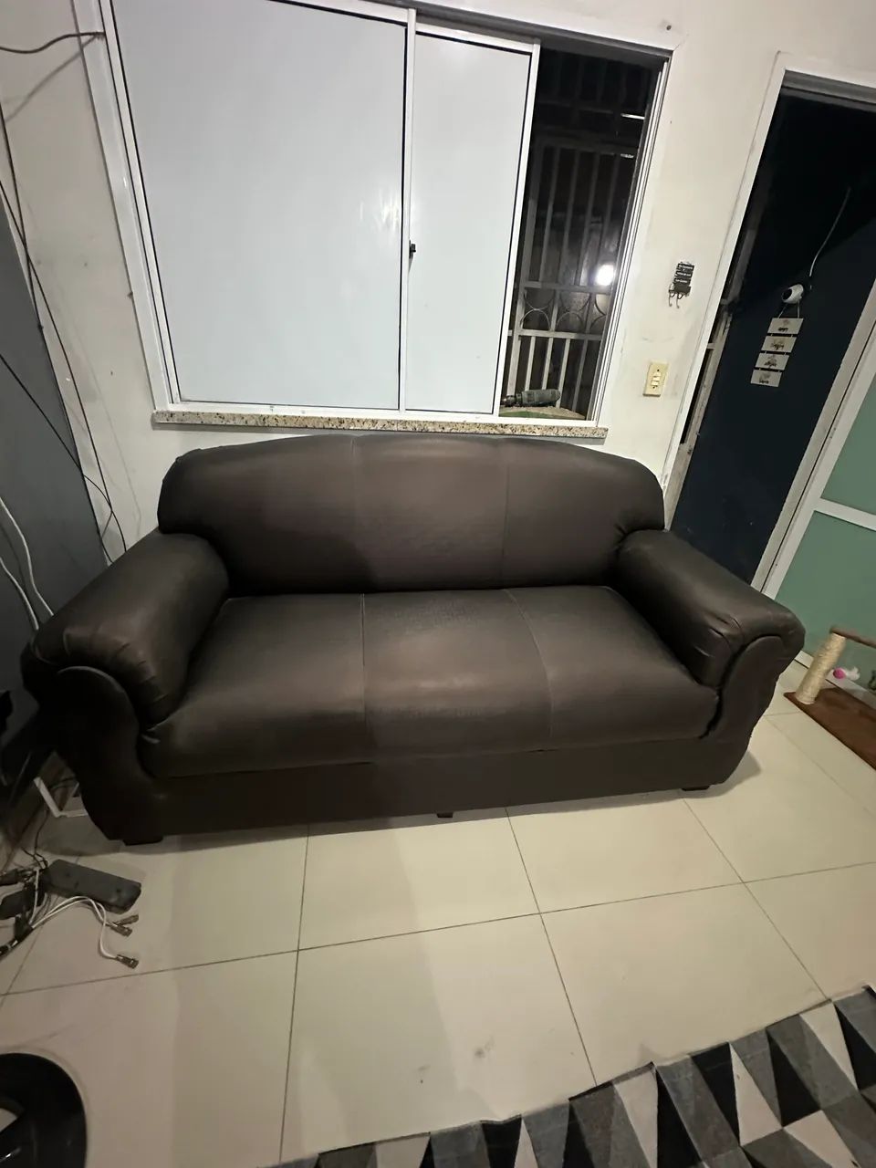 Sofá 3 lugares  - Foto 2