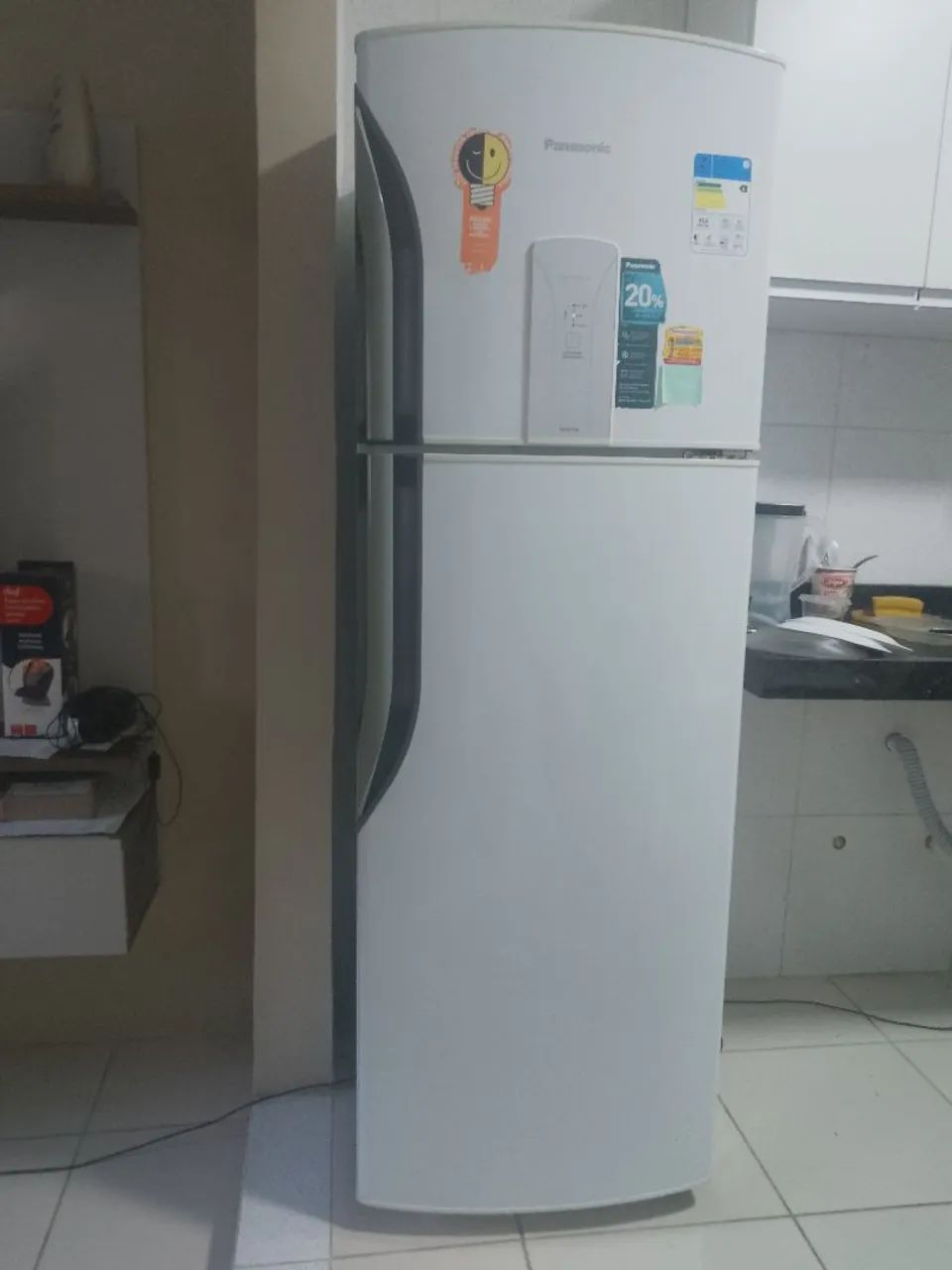 Geladeira super conservada 