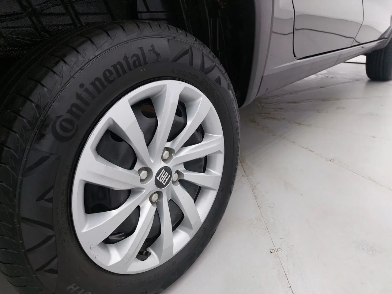 Fiat Strada Freedom 1.3 Flex 8V CD, foto 14 de 18