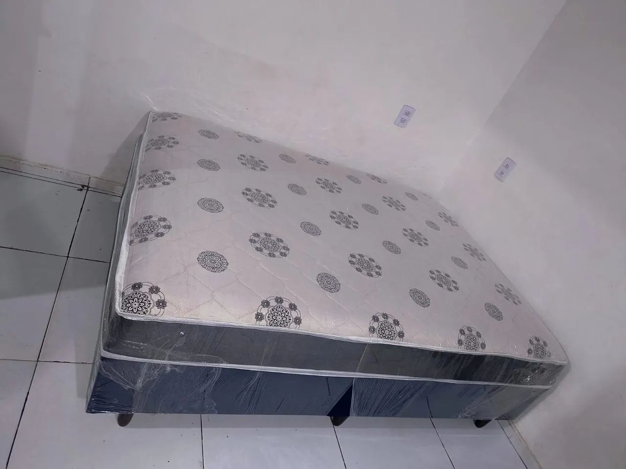 Cama Casal De Mola 