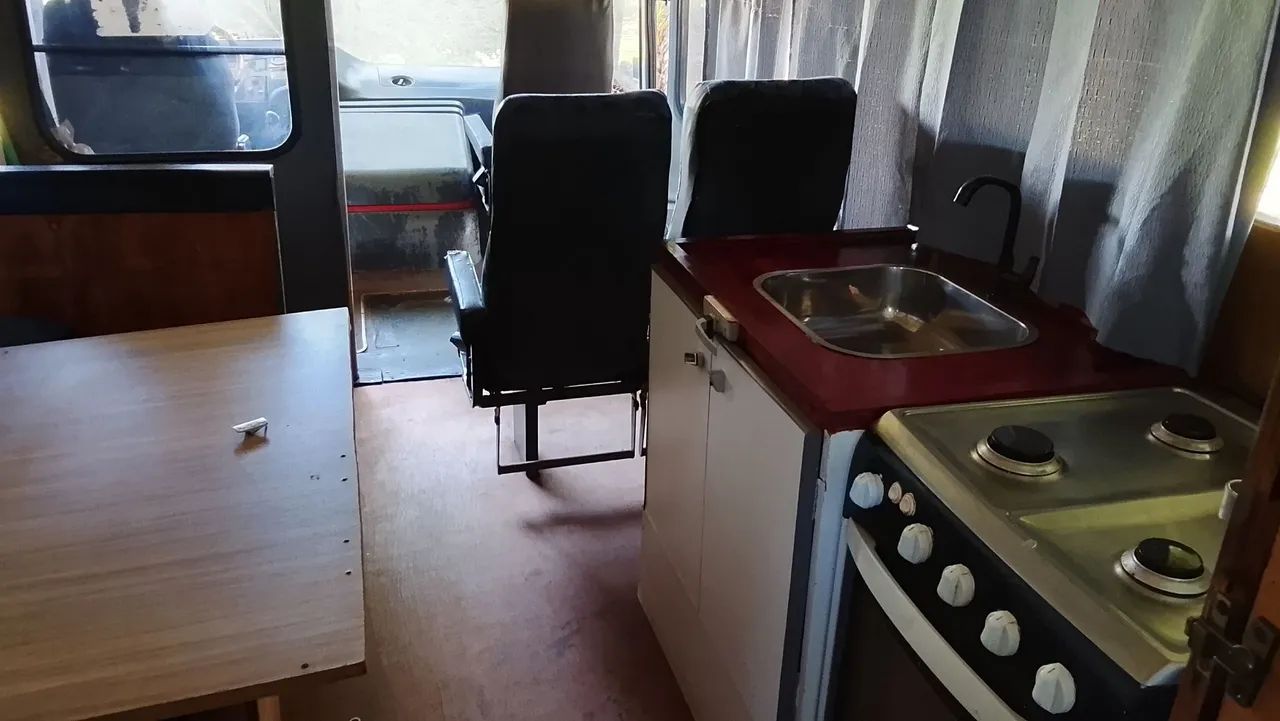 Vendo Micro ônibus motorhome - Foto 5