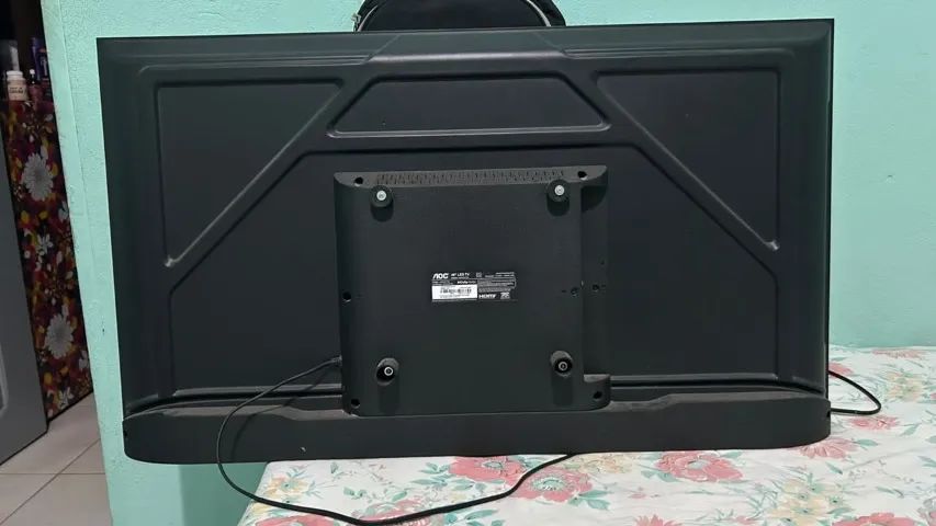 Vendo TV AOC LED 40 polegadas, em ótimo estado de conservação e funcionamento. - Foto 2
