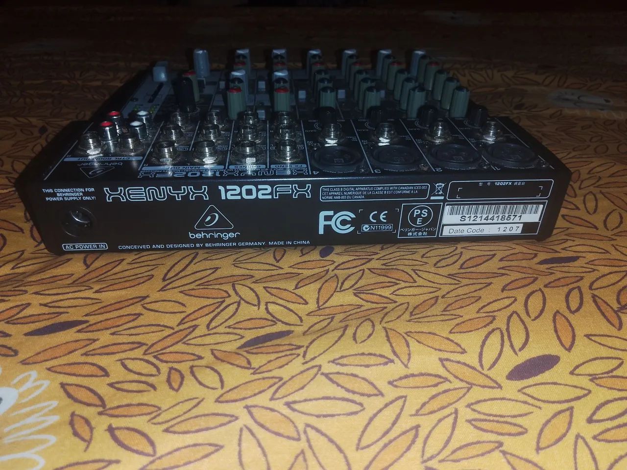 Mesa de som Behringer xenyx1202fx  - Foto 3