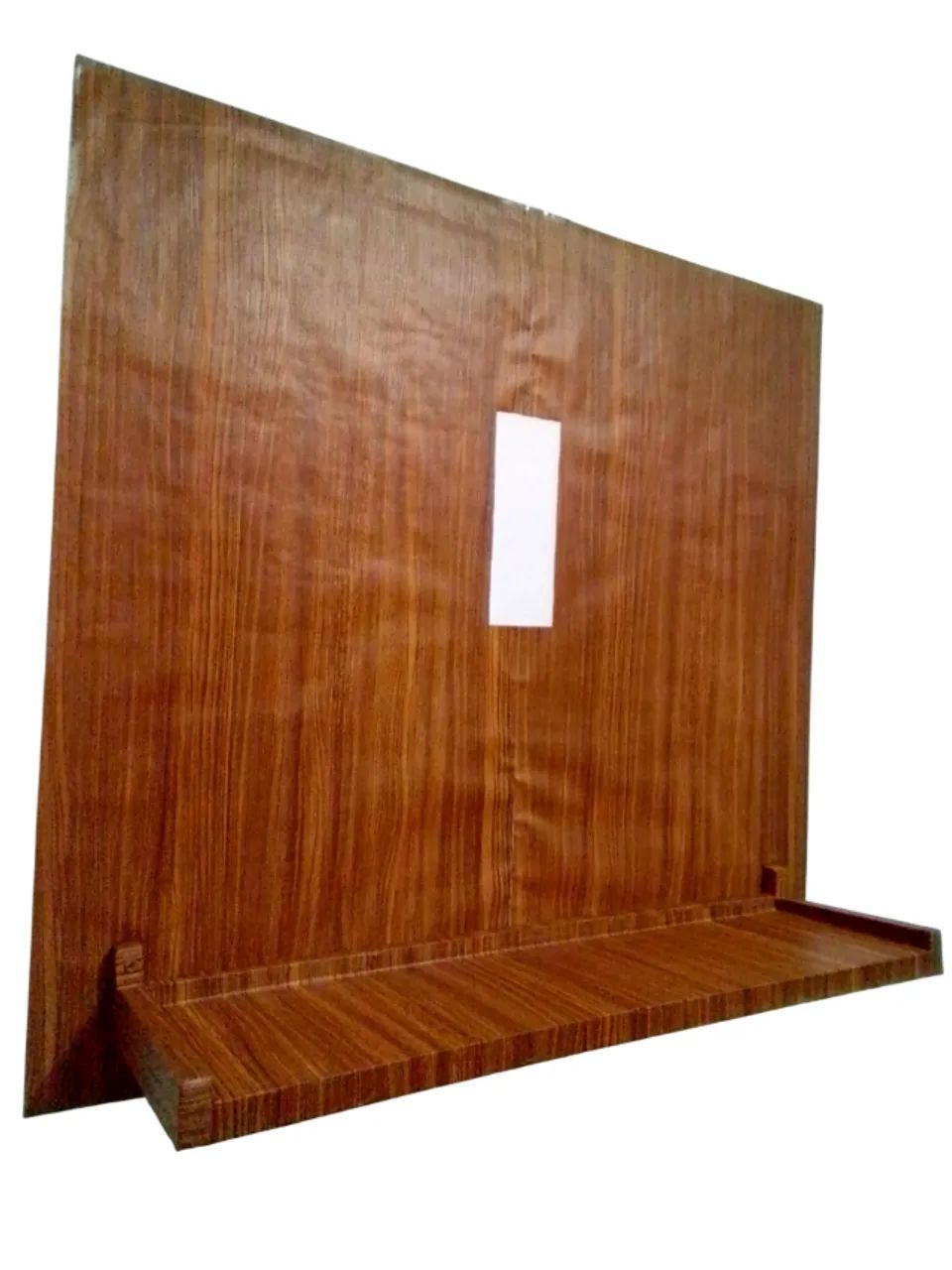 painel para tv ate 32 polegadas adesivo com prateleira NOVA  - Foto 2