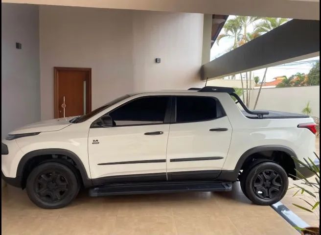 Fiat Toro Freedom 2.4 16V Flex Aut. 2017 - Foto 3
