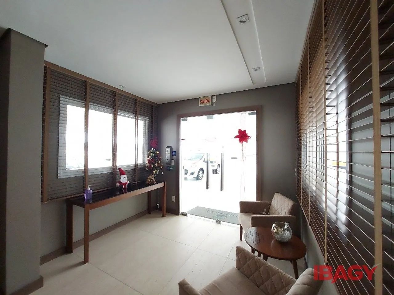 Excelente Apartamento 3 dormitório(s) em Coqueiros - Florianópolis - Foto 3