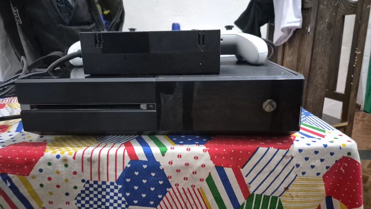VENDE-SE XBOX ONE FAT