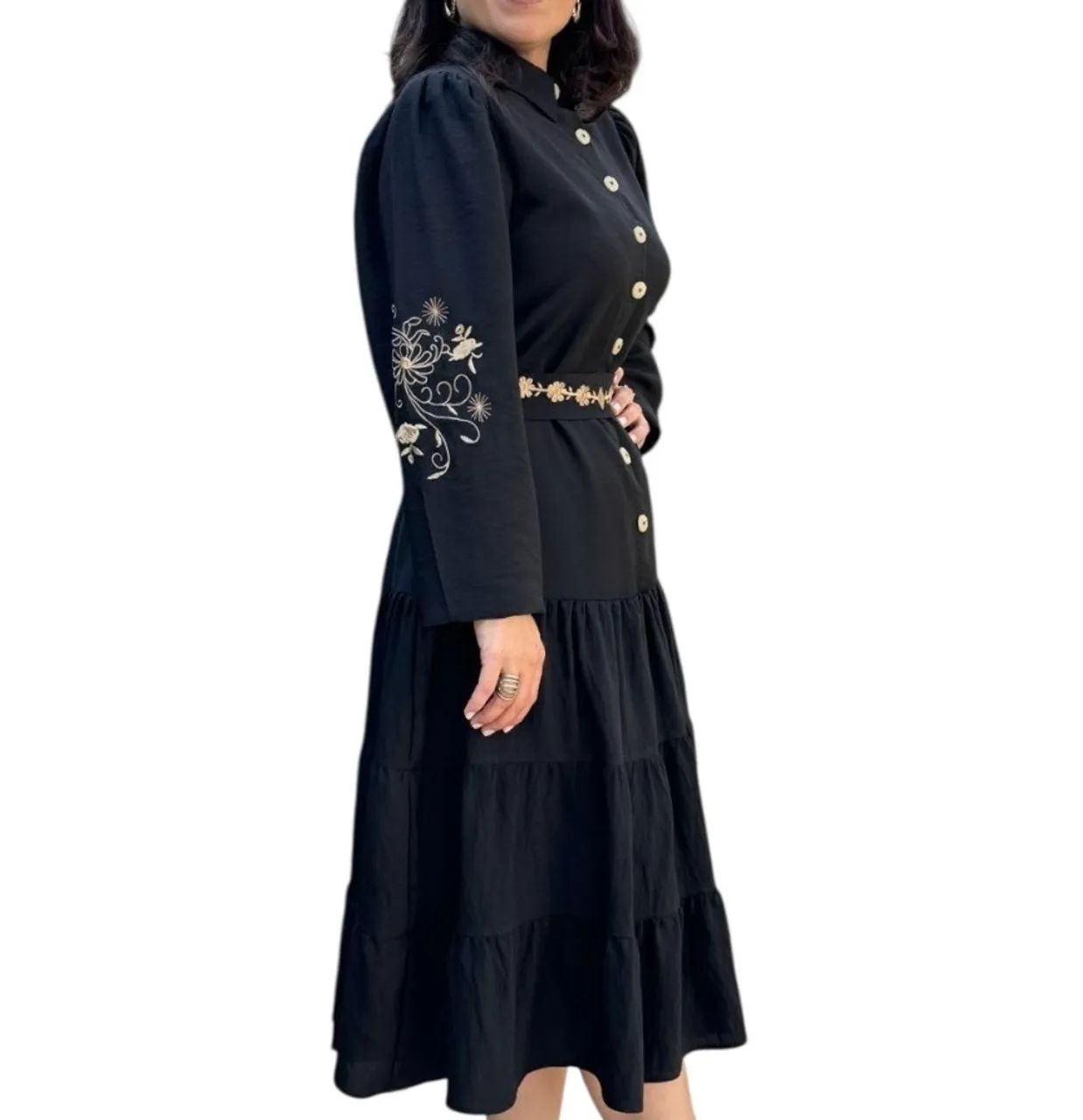 Vestido preto bordado nunca usado  - Foto 5