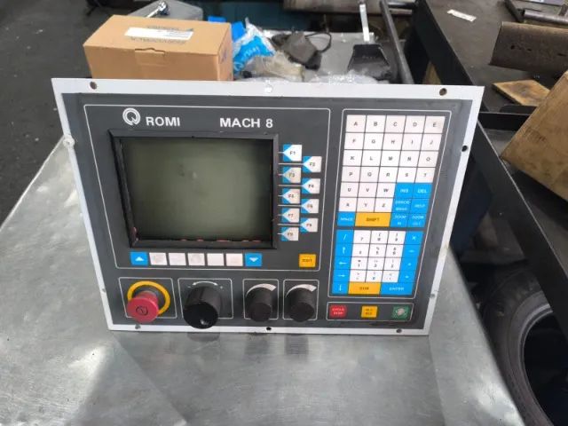 comando cnc mach 8