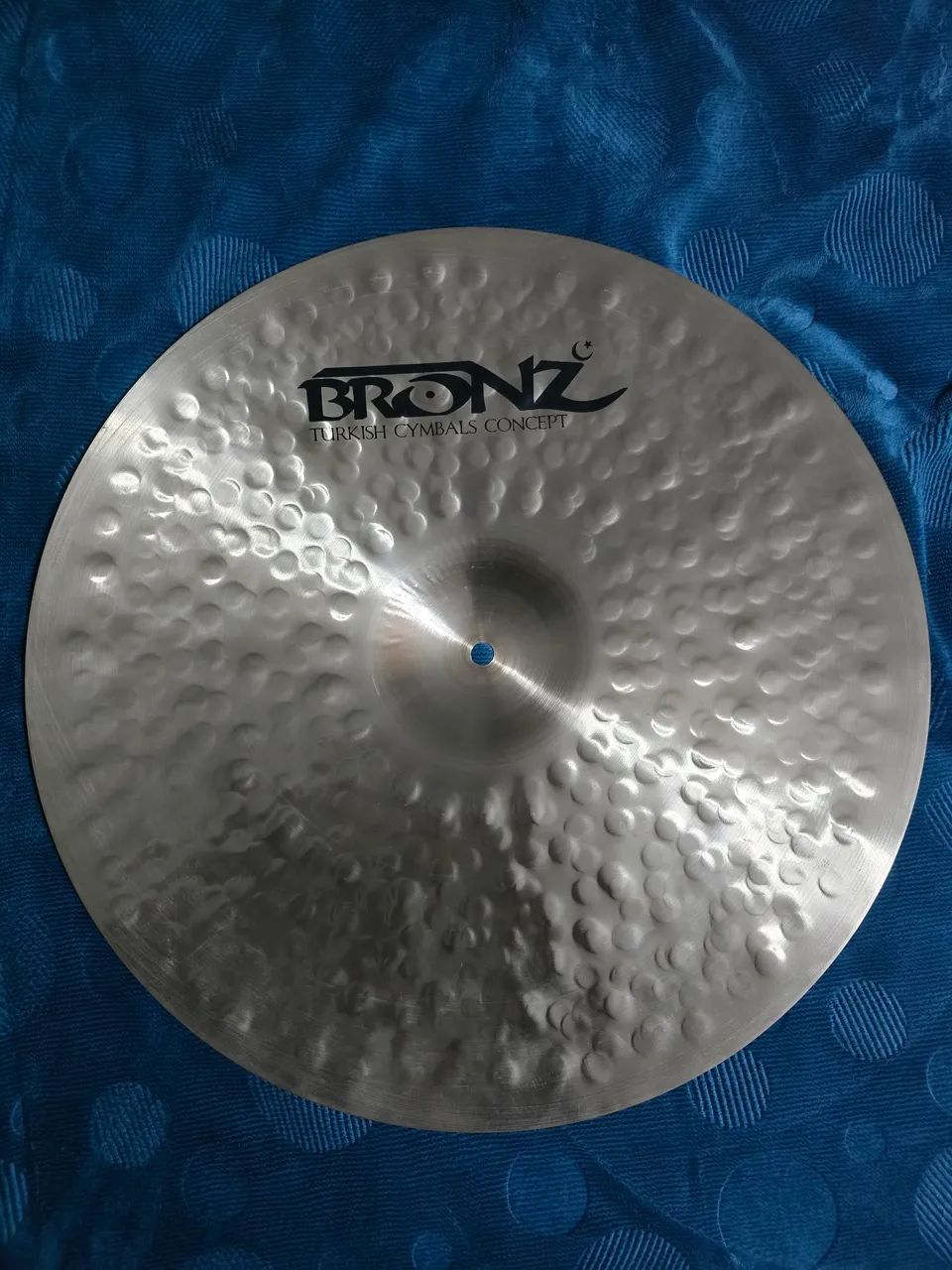 Crash Bronz Roots 18 - Foto 4