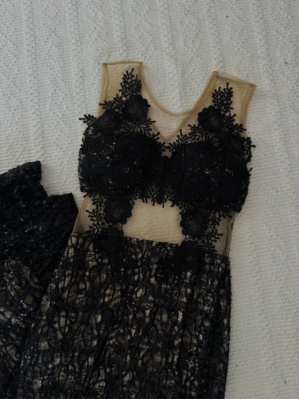Vestido de renda luxo 