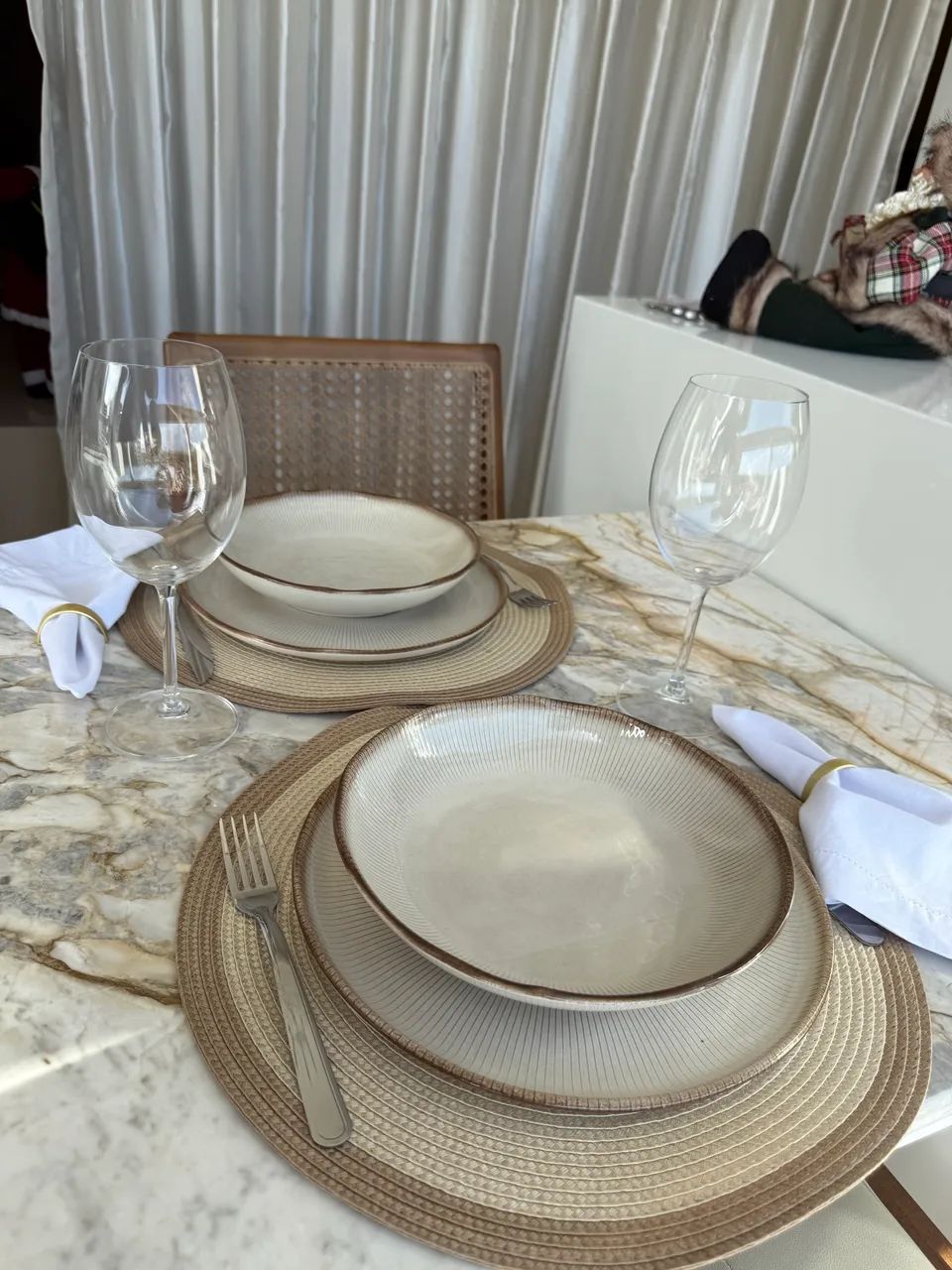 Conjunto de louças com 12 peças 