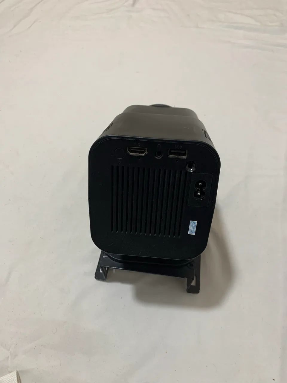 Projetor HY350