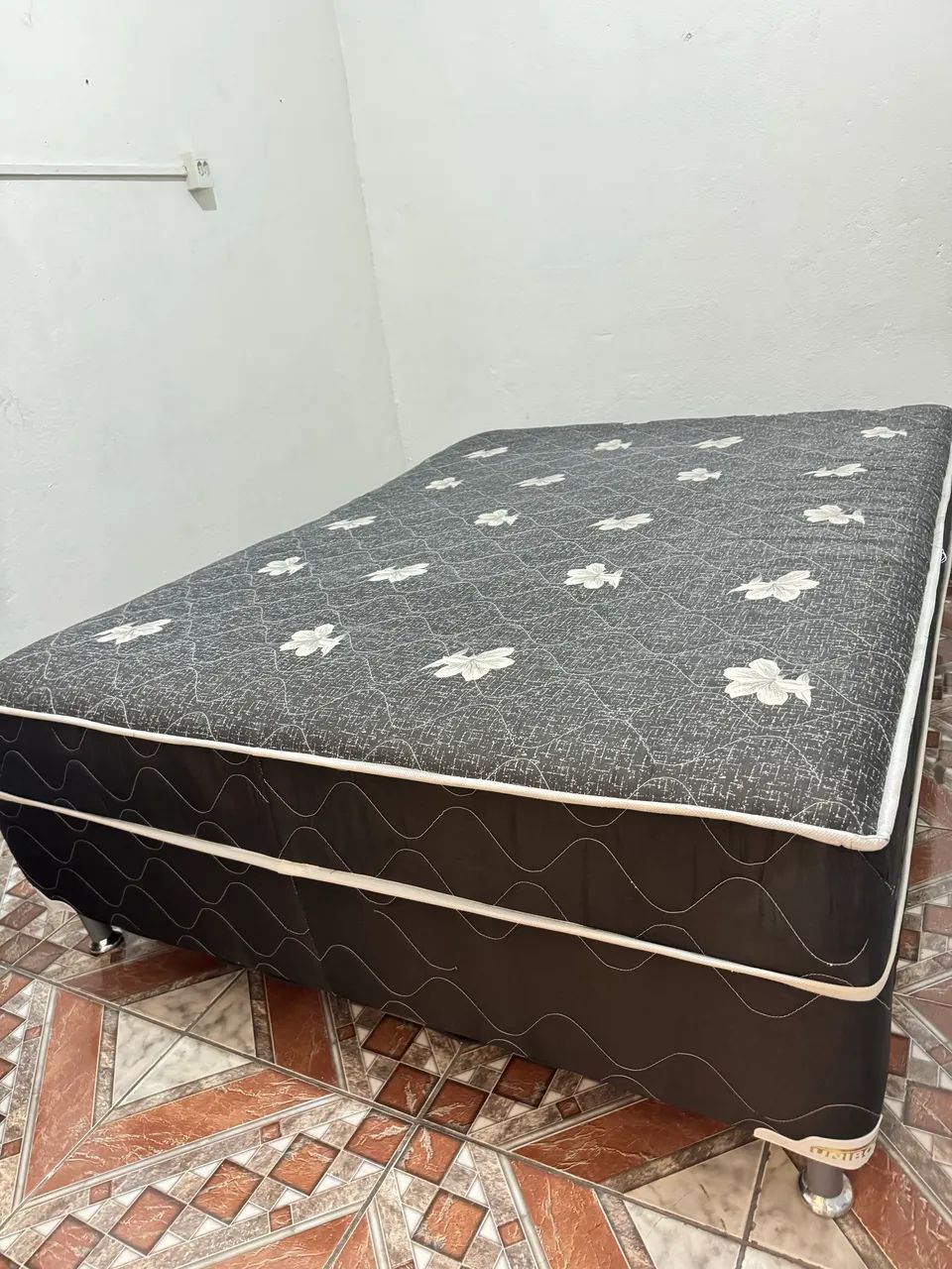 Cama