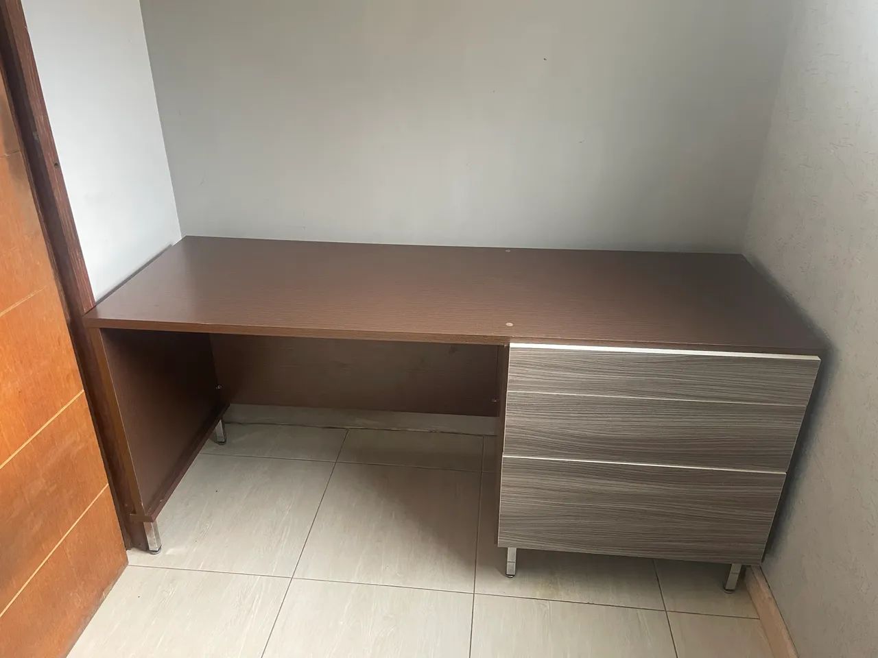 Mesa escritório MDF maciço 