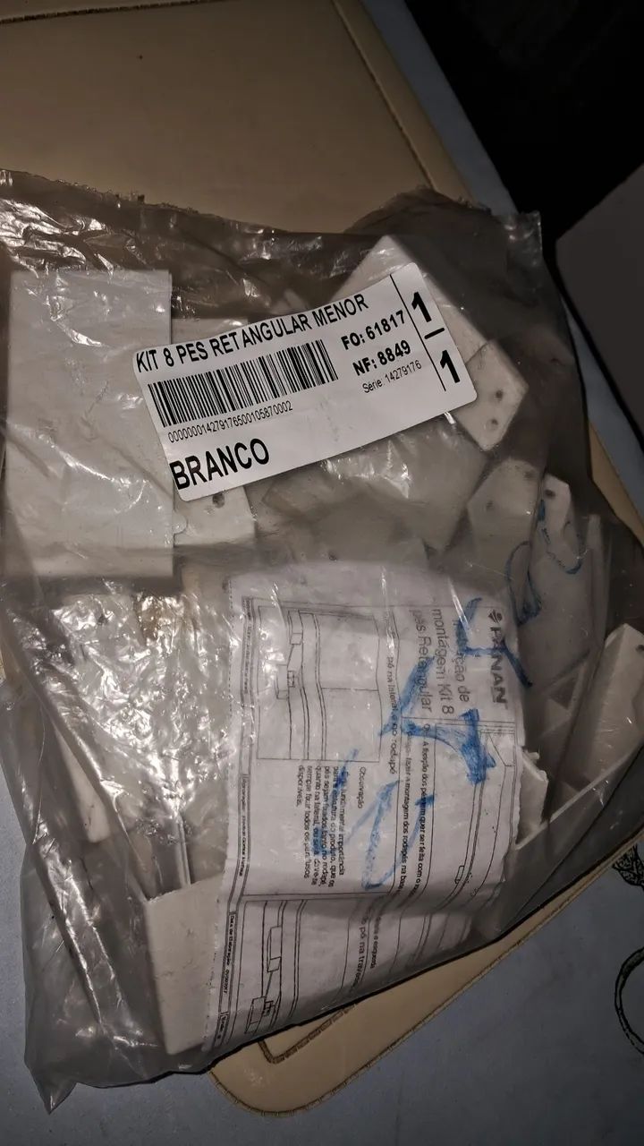 VENDO KIT COM 08 PES RETANGULARES - Foto 3