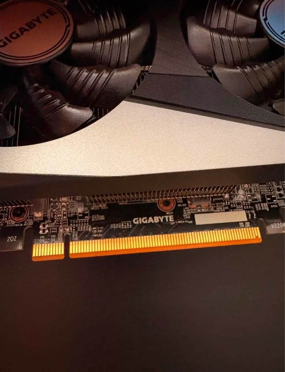 RX 7600 GIGABYTE 8 GB (TROCO OU VENDO) - Foto 4