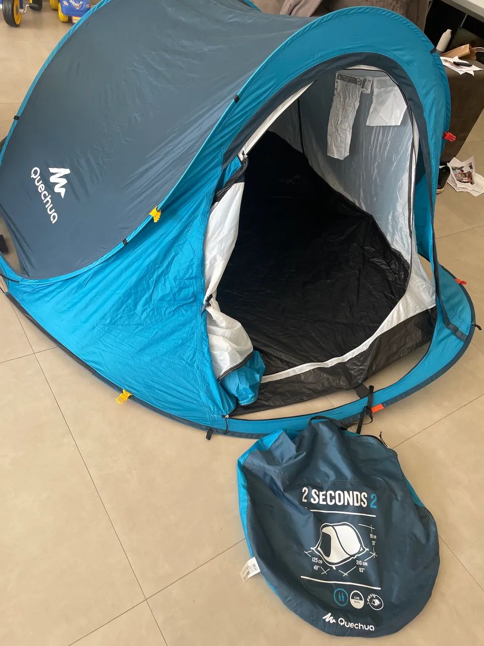 Barraca de acampar 2 seconds 2 quechua 