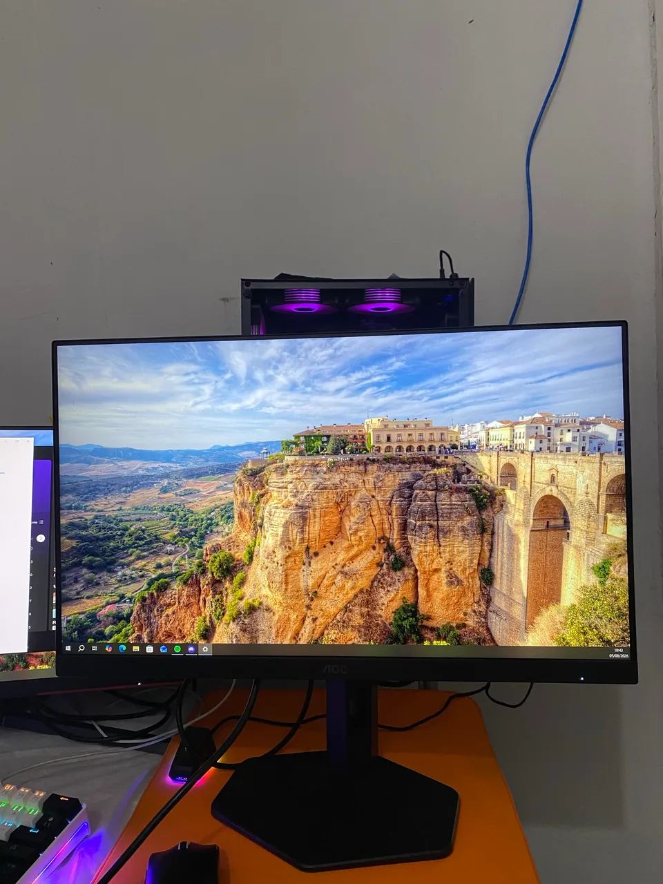 Monitor AOC 180hz 24 pol
