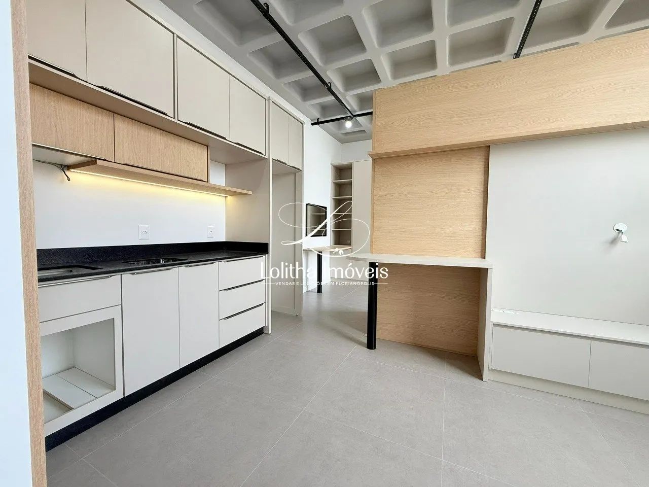 STUDIO DE 34 M² PRÓXIMO À UFSC - FLORIANÓPOLIS/SC