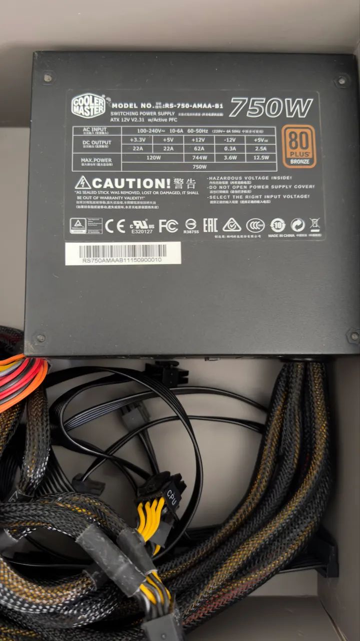 Fonte atx 750 Cooler Master 80 plus Bronze
