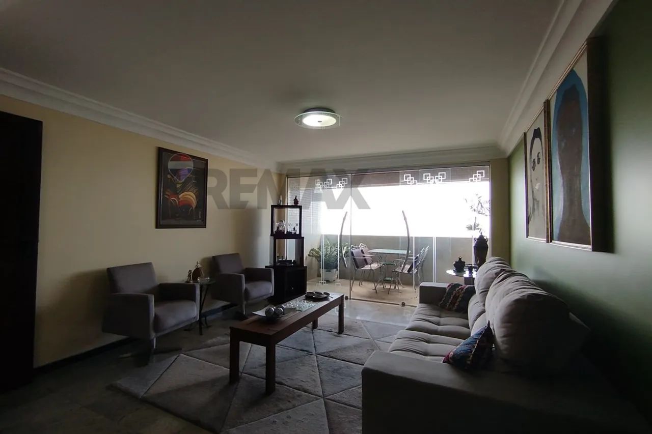 Apartamento com 3 quartos para alugar em manaíra!
