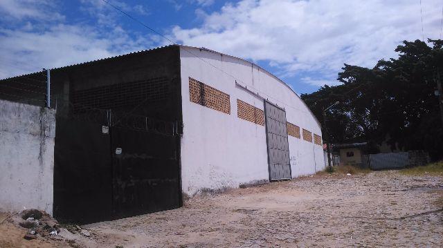 Messejana - Galpão de 2.000m² na BR116