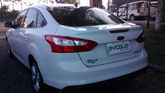 Focus Sedan 2.0 Automático, 2015 Promoção - Foto 4
