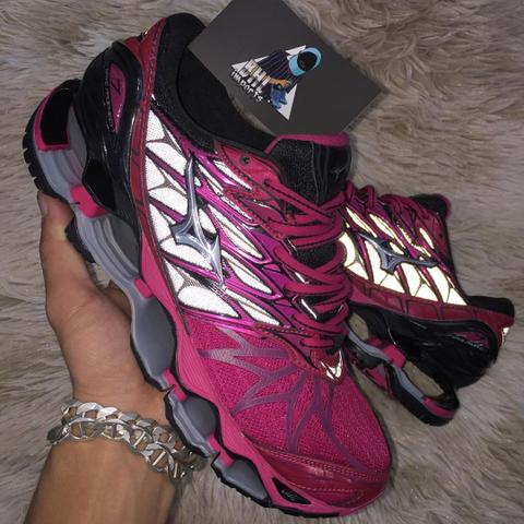 Tênis Mizuno pro 7 rosa