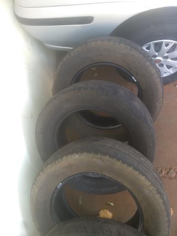 3 Pneus aro 16 tucson - Foto 3