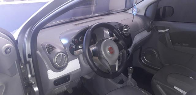 Fiat Palio 1.4 attractive 2015 completo - Foto 4