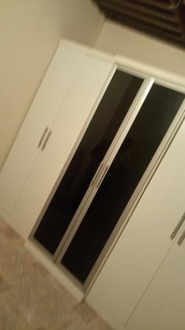 Vendo esse guarda roupa pra hj 400 - Foto 4