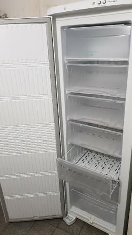 Freezer Electrolux FE26, novo! Com nota e garantia estendida de 2 anos! - Foto 2