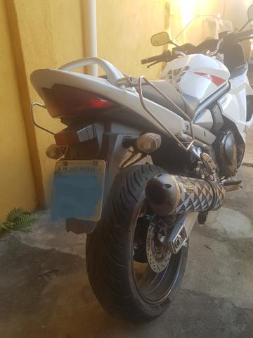 Moto Suzuki GSX 1250 F - Foto 2
