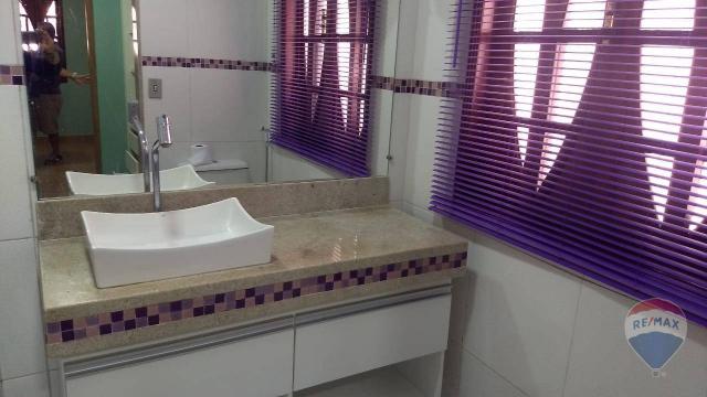 Linda casa com piscina para locação dentro de condomínio - Foto 10