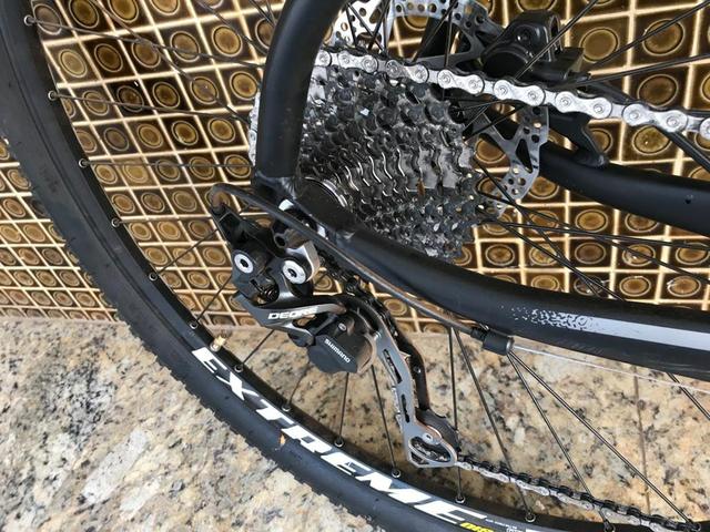 MTB Kode - Deore - tam 19 (acompanha Capacete specialized e sapatilha giro) - Foto 4