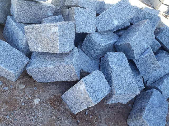 Vende se cabeças de pedras, lascas de pedra, e todos materiais semelhantes!! - Foto 6