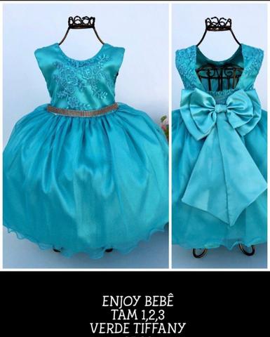 Vestidos de luxo e temático