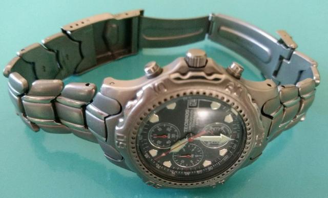 Relógio Technos Chronograph Titanium - Retro - Conservadíssimo!!! - Foto 4