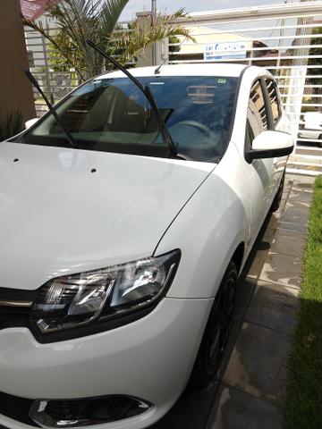 Sandero 2017 1.0 completo