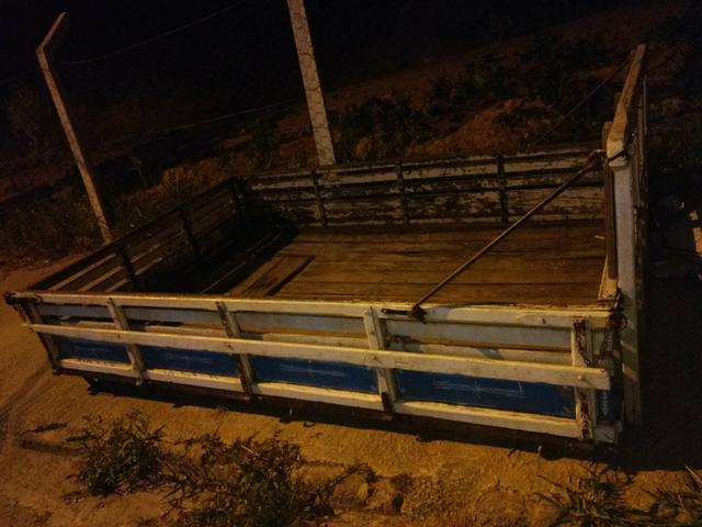 Vende se carroceria de combi - Foto 2