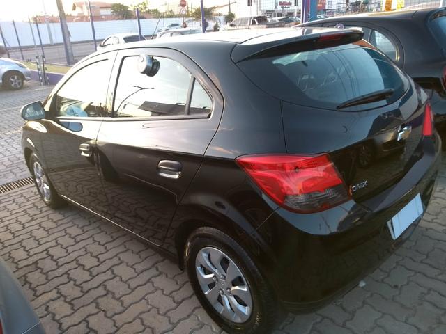 Chevrolet Onix Joy 1.0 18/19 - Foto 6