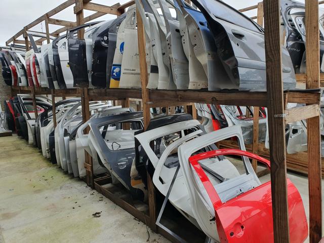 Repasso portas para recuperar várias marcas