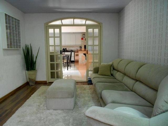 Excelente residencia em alvenaria conjunto Mercúrio com aprox. 214 m de área - Foto 5