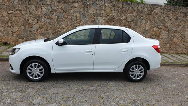 Lindo Logan 2016 1.6 EasyR automático novo troco e financio - Foto 4
