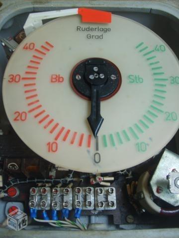 Indicador de Angulo do Leme com Motores Síncros para 110 Vac