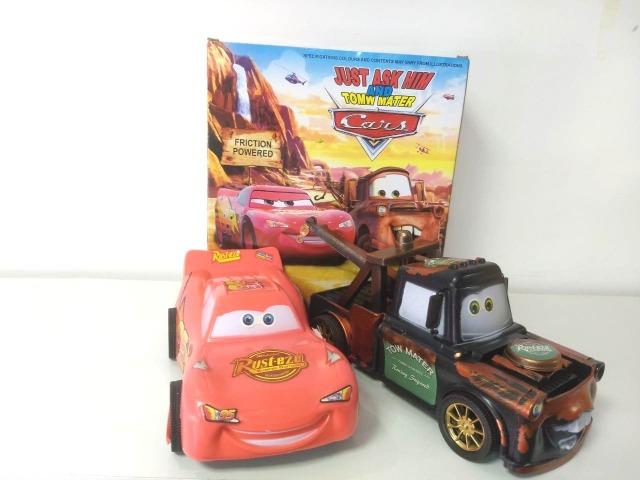 Conjunto Carros McQueen e Mater - Foto 2
