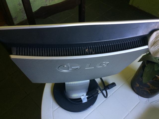 Monitor VGA - LG Flatron L1530s - Foto 2